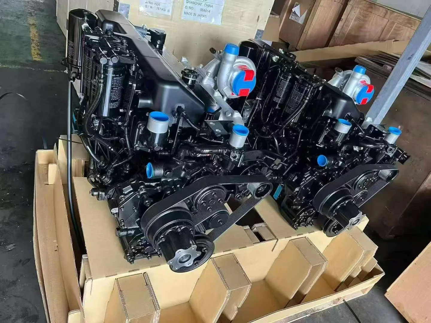 Diesel engine assembly on a workshop pallet